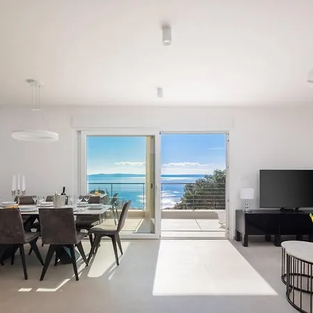 Modern Maris - With Heated Pool & Sea View Villa