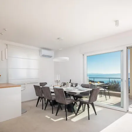 Modern Maris - With Heated Pool & Sea View Villa